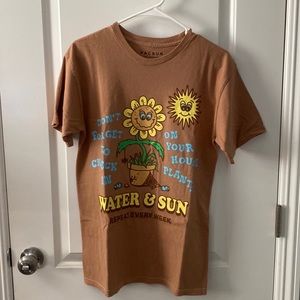 Brand New medium tan graphic tee from pacsun